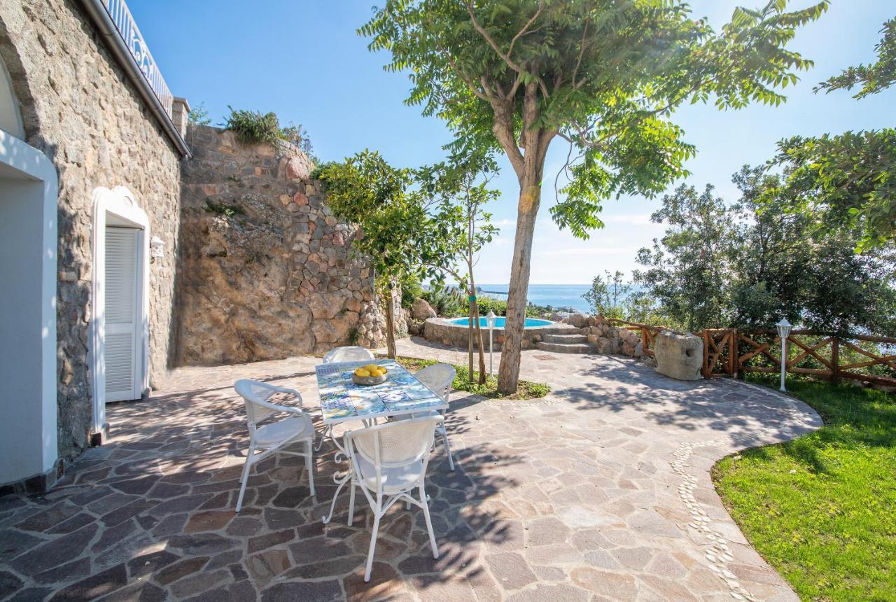 Villa Dei Lecci - 7 Luxury Villas With Private Pool Or Jacuzzi Forio di Ischia Dış mekan fotoğraf